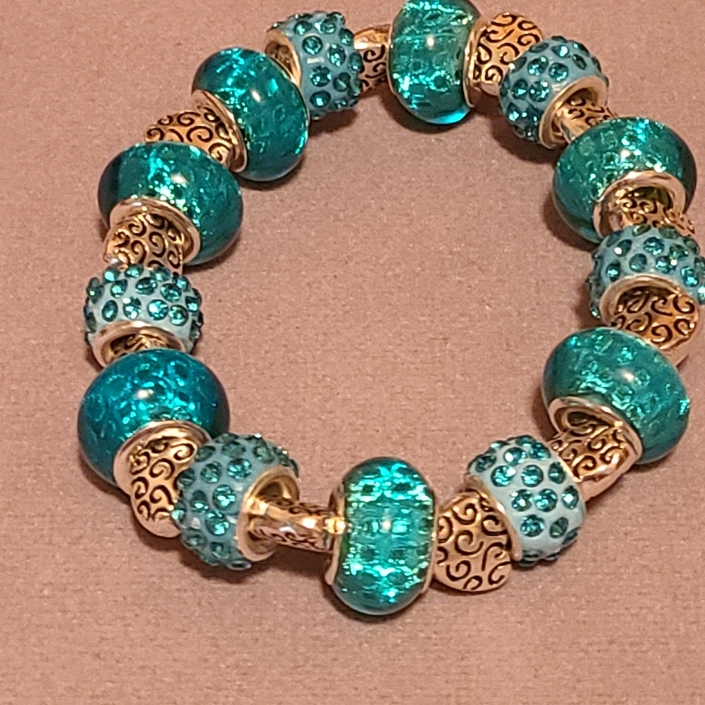 Beaded bracelet